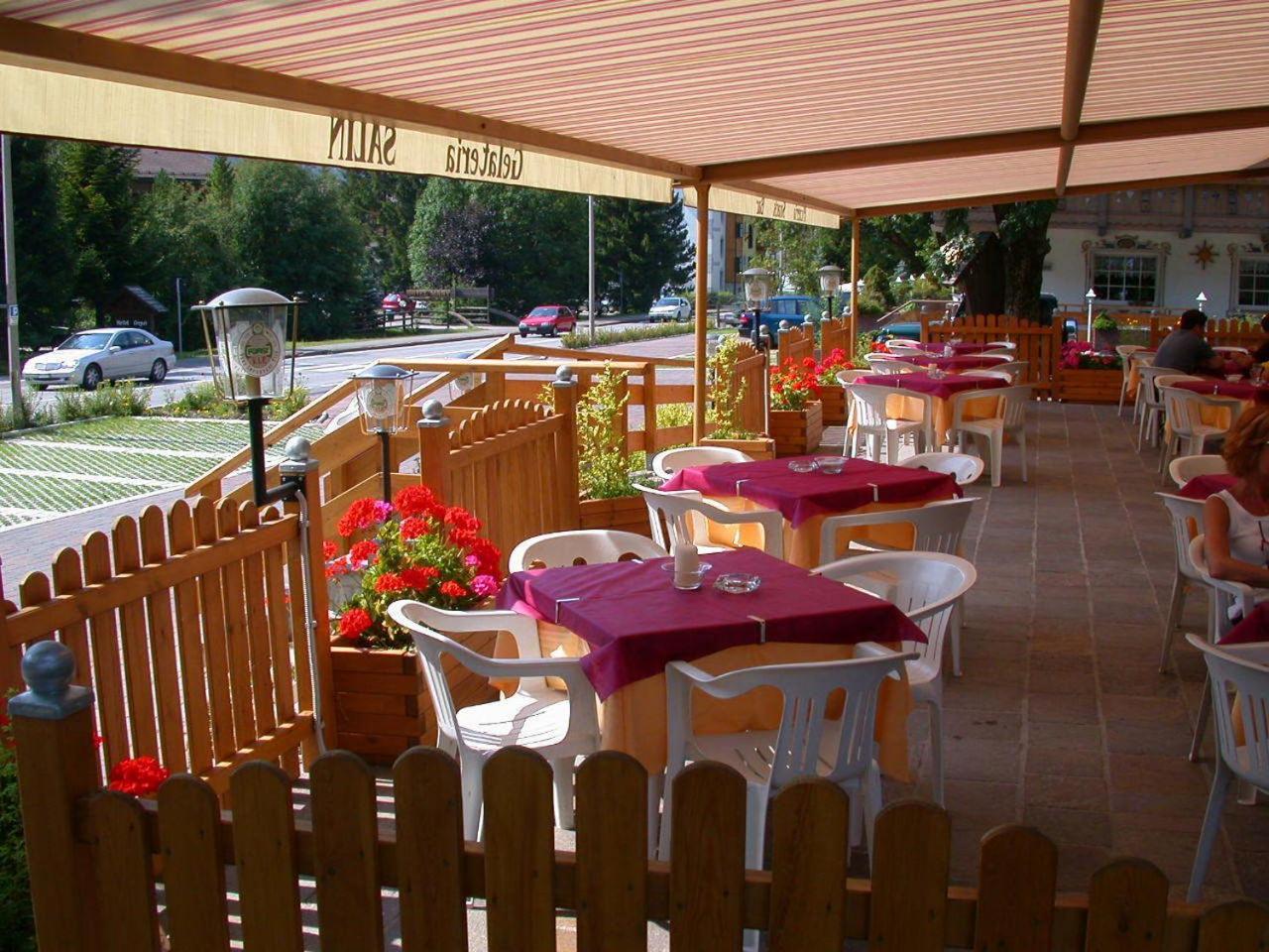 Hotel Garni Soreie Поцца-ди-Фасса Экстерьер фото