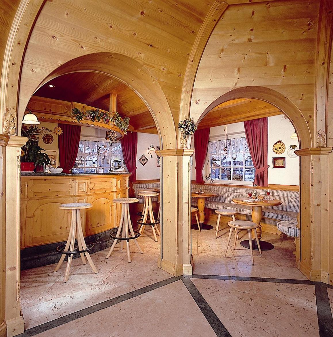 Hotel Garni Soreie Поцца-ди-Фасса Экстерьер фото