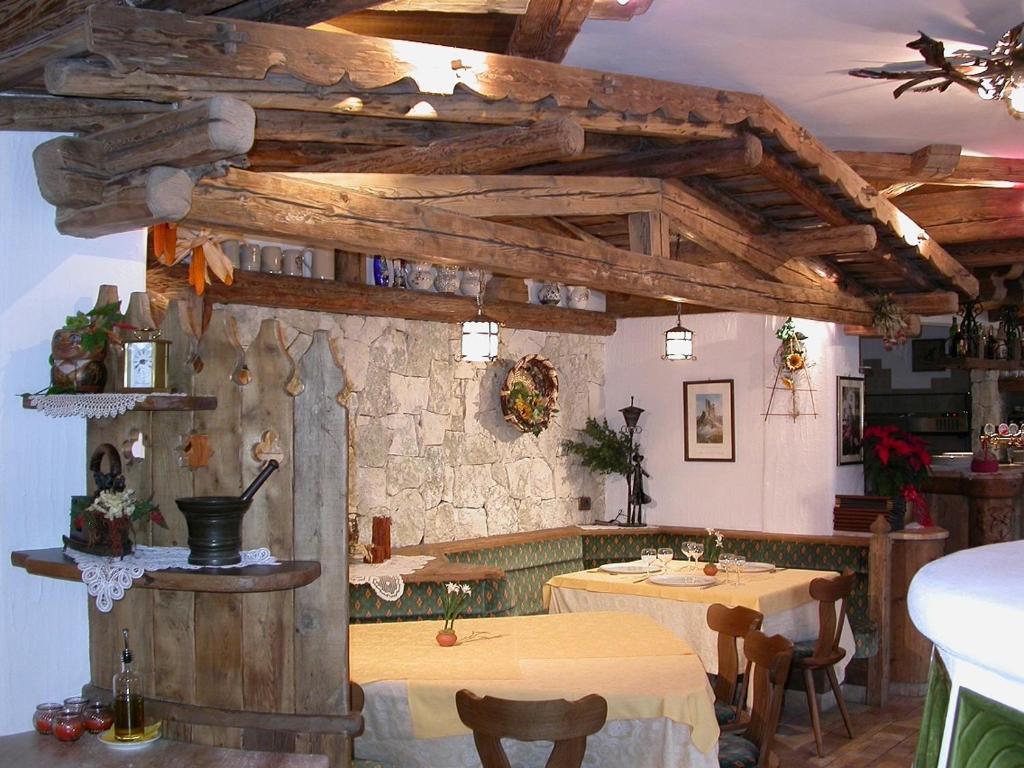 Hotel Garni Soreie Поцца-ди-Фасса Экстерьер фото